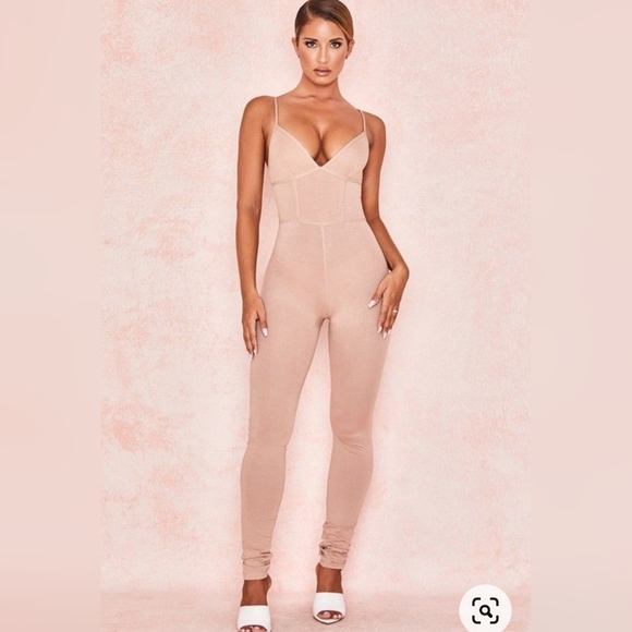 Jumpsuit suit - Picture 2 of 6